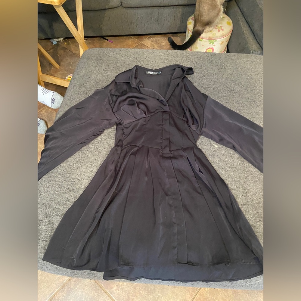 Black flow long sleeve dress
